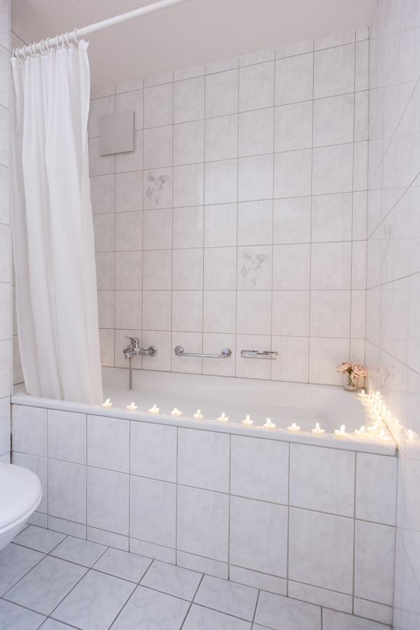 Hotel Arkanum Salgesch Eksteriør billede